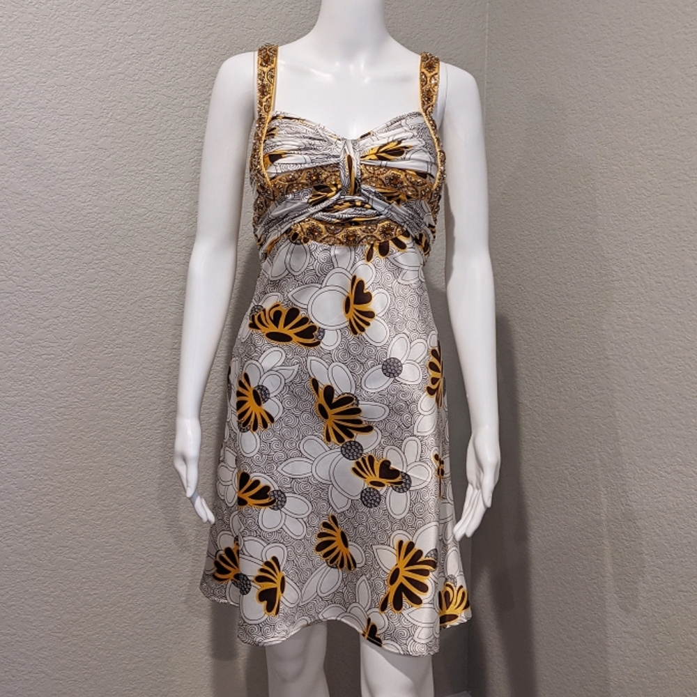 Beaded jeweled flower pattern formal dress